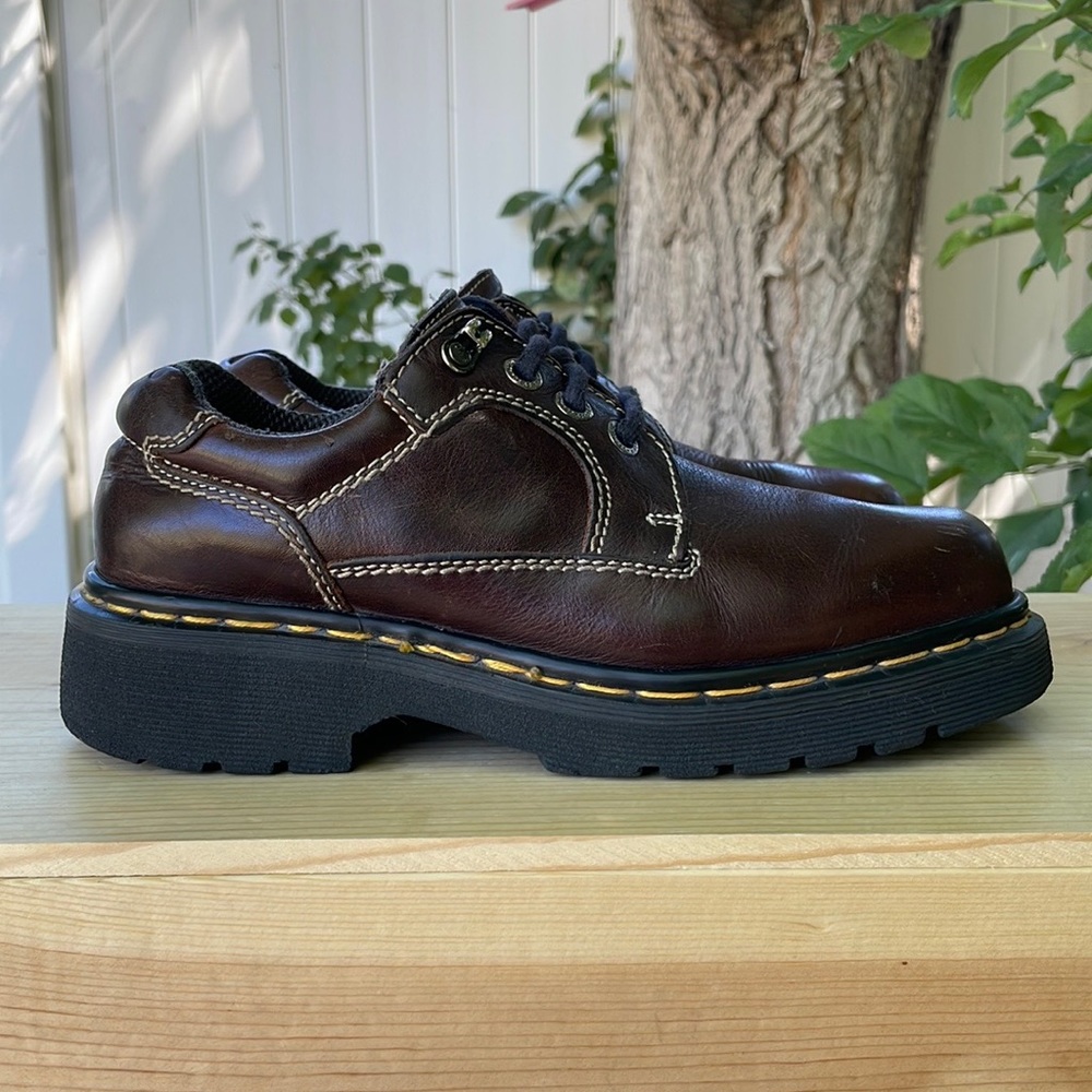 Vintage Dr Martens Chunky Heel Round Toe Shoes 6